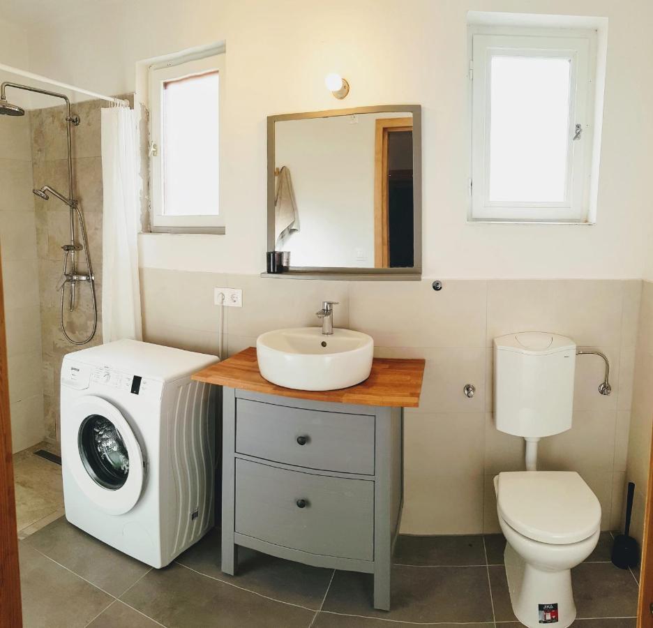 Tepke Guesthouse Garab Bagian luar foto